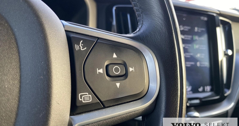 Volvo XC 60 cena 129900 przebieg: 145800, rok produkcji 2018 z Wąsosz małe 326